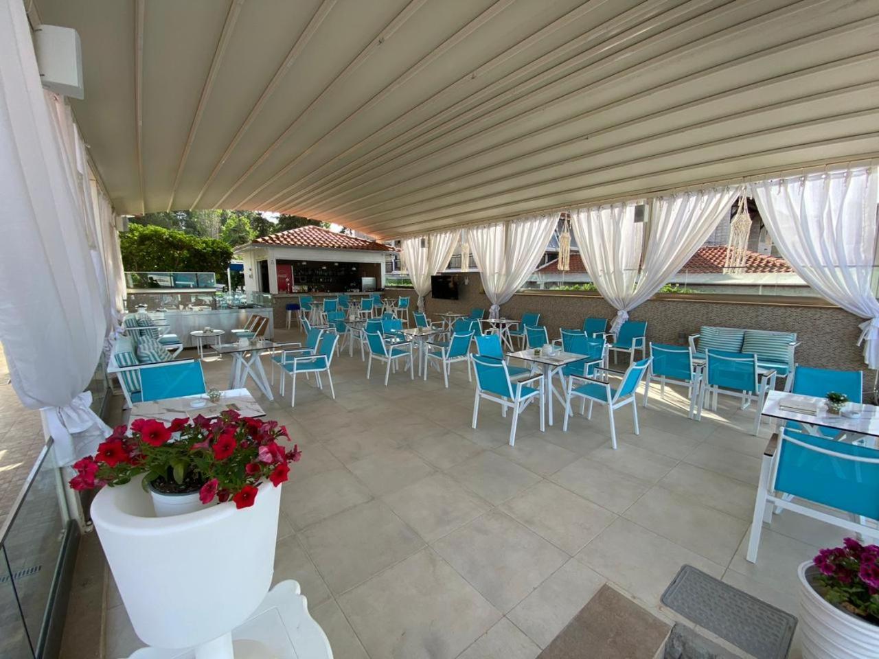 Angelina Hotel Ormos Panagias Esterno foto